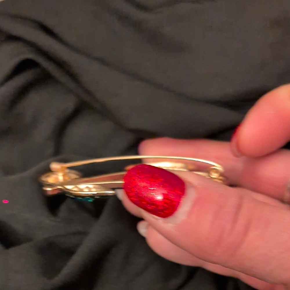 Source Unknown Vibrant Cherry Brooch With Red And… - image 3